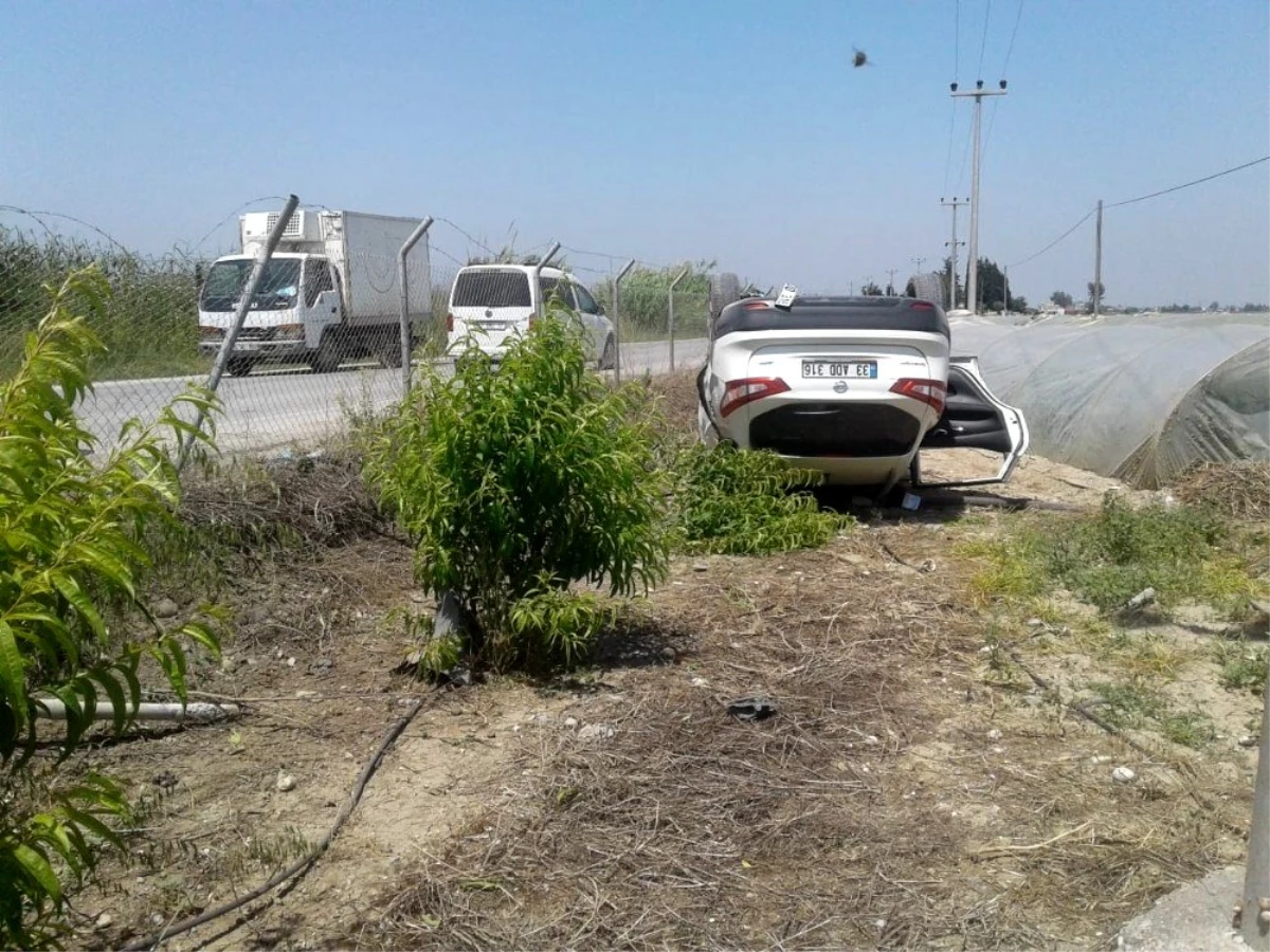 Tarsus\'ta trafik kazaları: 1 ölü, 1 yaralı