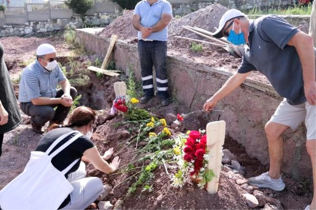 Türkiye\'nin ilk kadın yönetmenlerinden Sunar Kural Aytuna yaşamını yitirdi