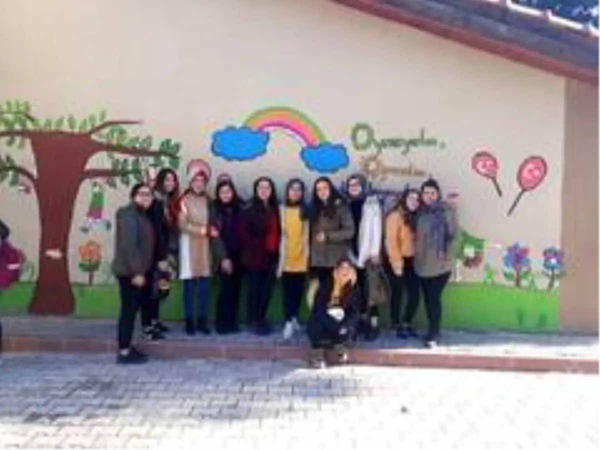 Kırkağaçlı öğrenciler Engelliler Haftasını unutmadı