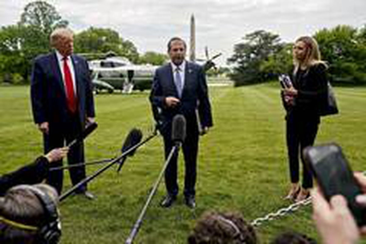 Trump\'tan aşı açıklaması: "Yıl sonuna kadar bulunabilir"
