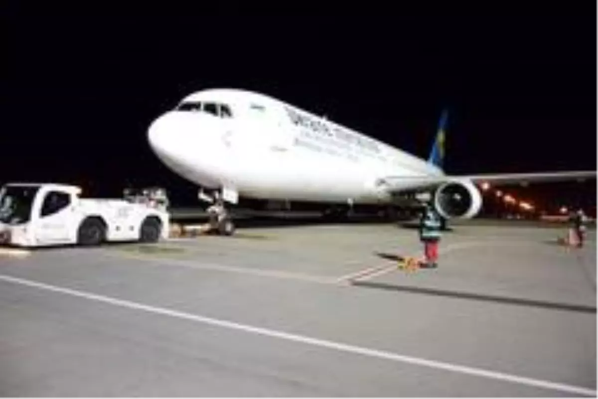 Ukrayna, aralarında Türkiye\'nin de bulunduğu 3 ülkeye daha uçuşları yeniden başlatıyor