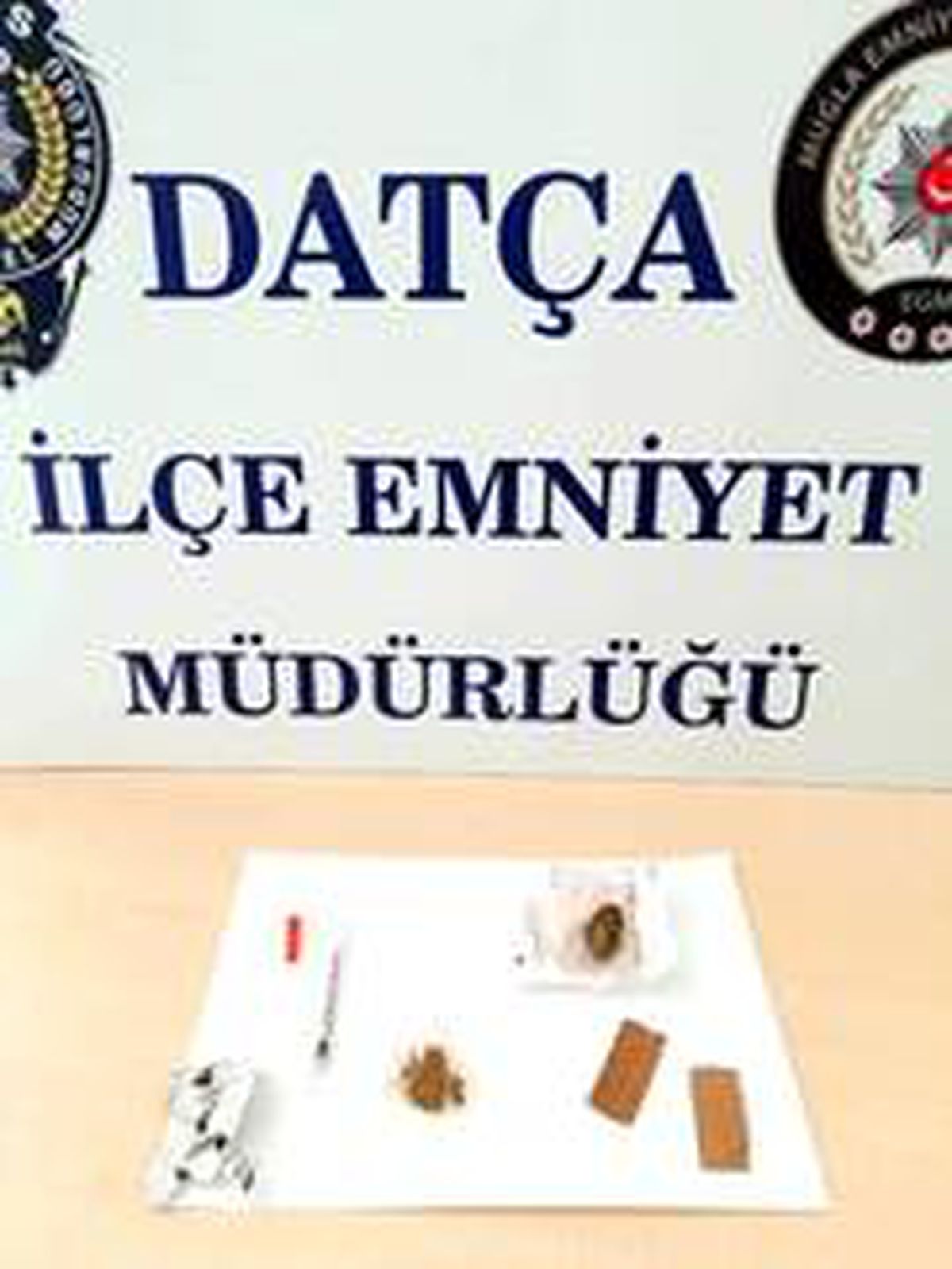 Antalya\'dan Datça\'ya eroin getiren genç satamadan yakalandı