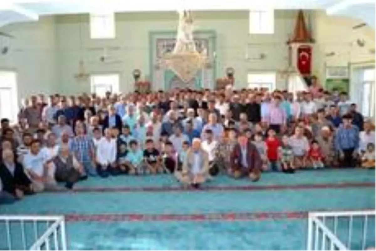 Köylülerden "Biz Bize Yeteriz Türkiyem" kampanyasına destek