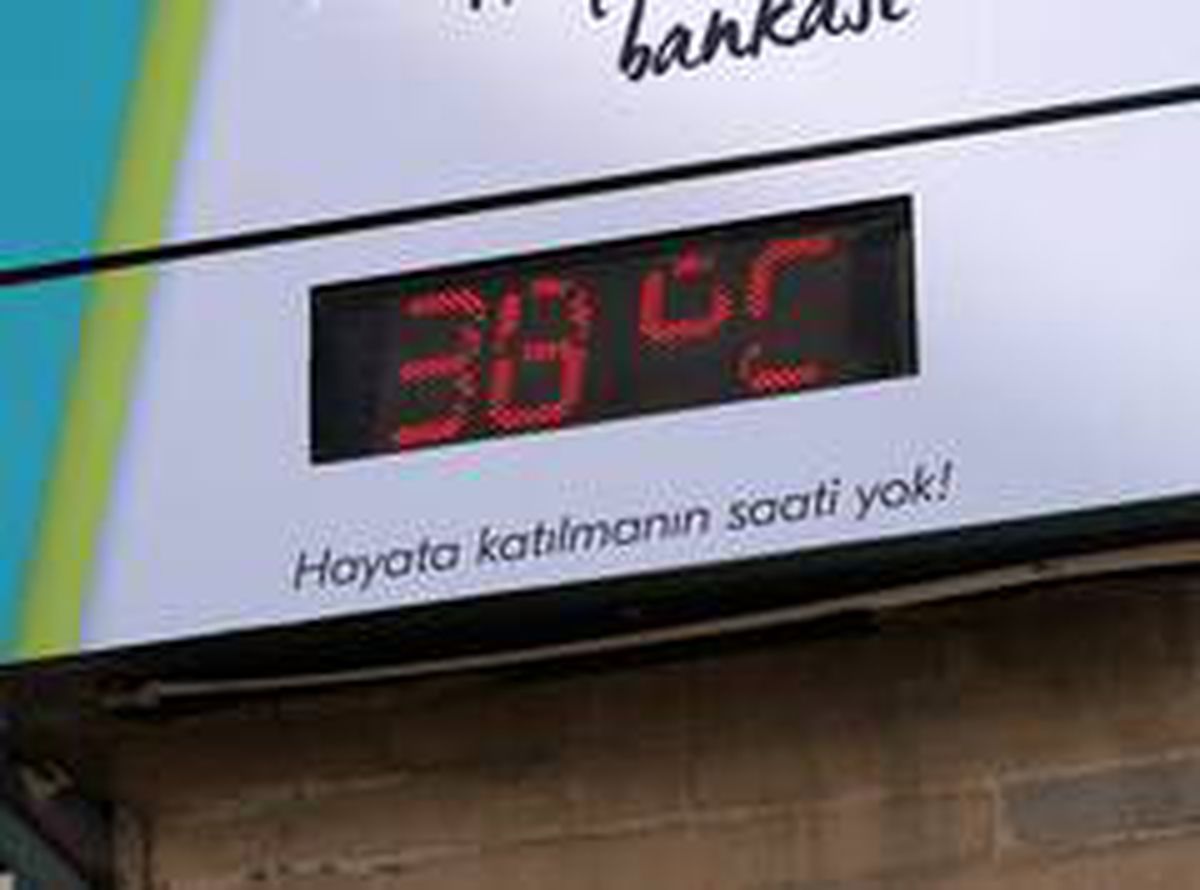 Elazığ\'da termometreler 38 dereceyi gösterdi