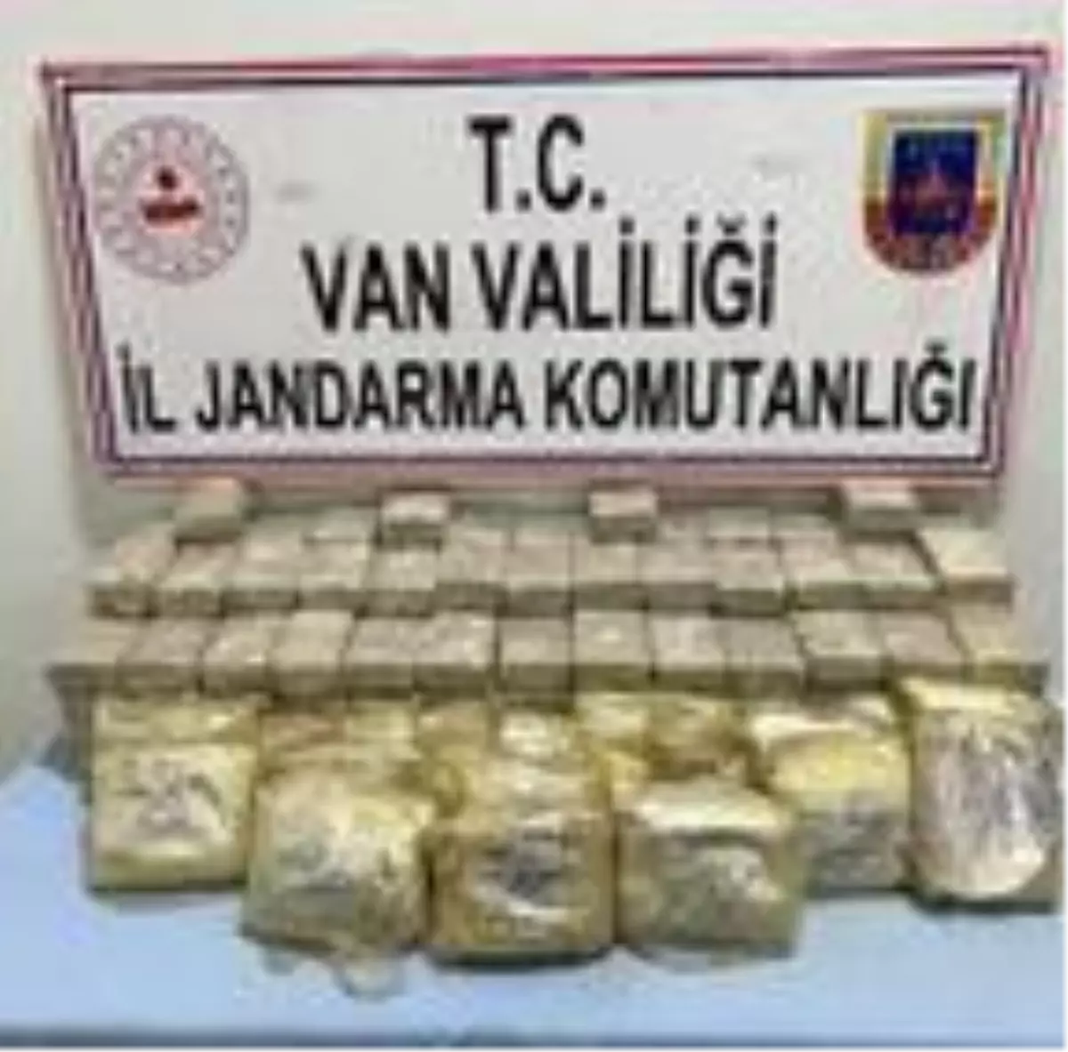 Van\'da arazide 113 kilo eroin ele geçirildi