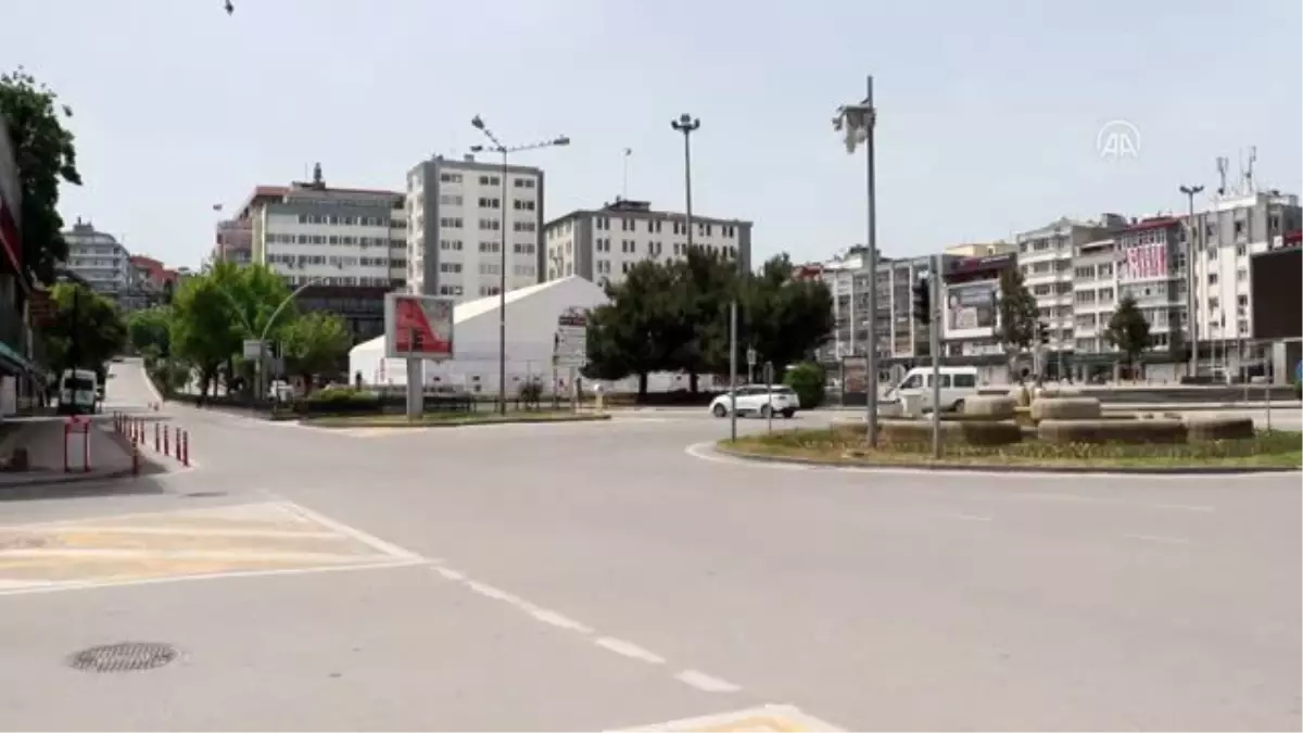 Cadde ve sokaklar boş kaldı