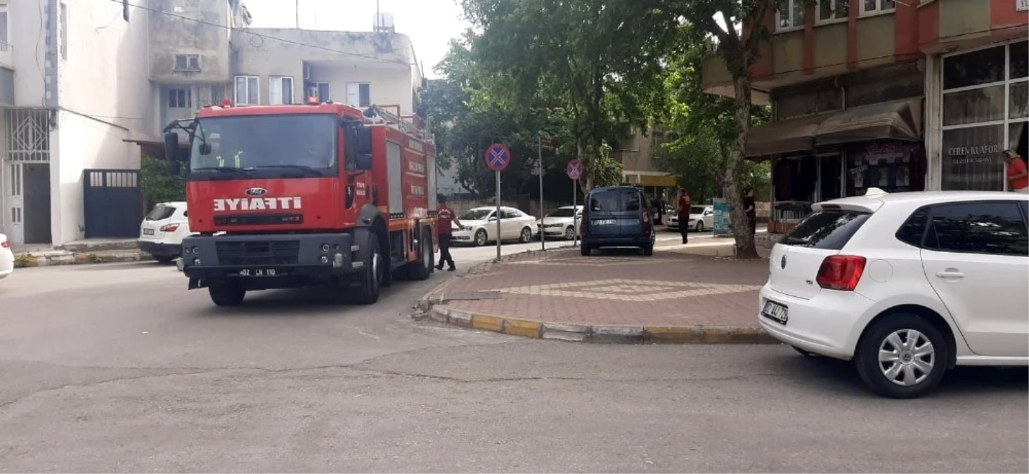 Havalandırma boşluğunda çıkan yangın paniğe neden oldu