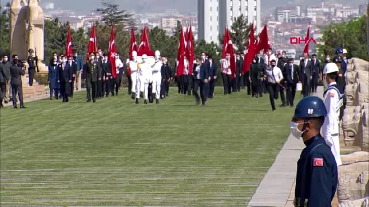 Anıtkabir\'de 19 Mayıs töreni -1