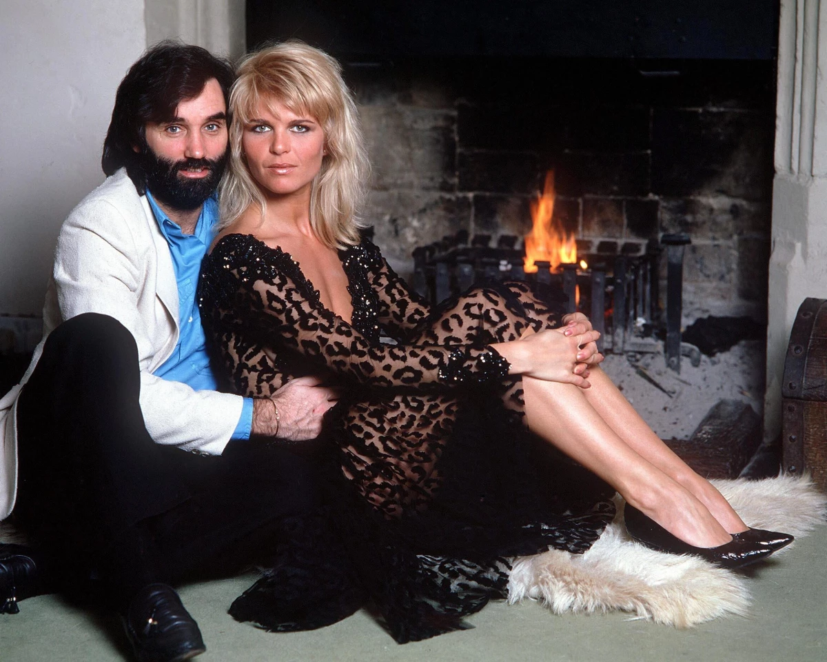 George Best\'in eşi Angie Best: Rehabilitasyondayken bile beni aldattı