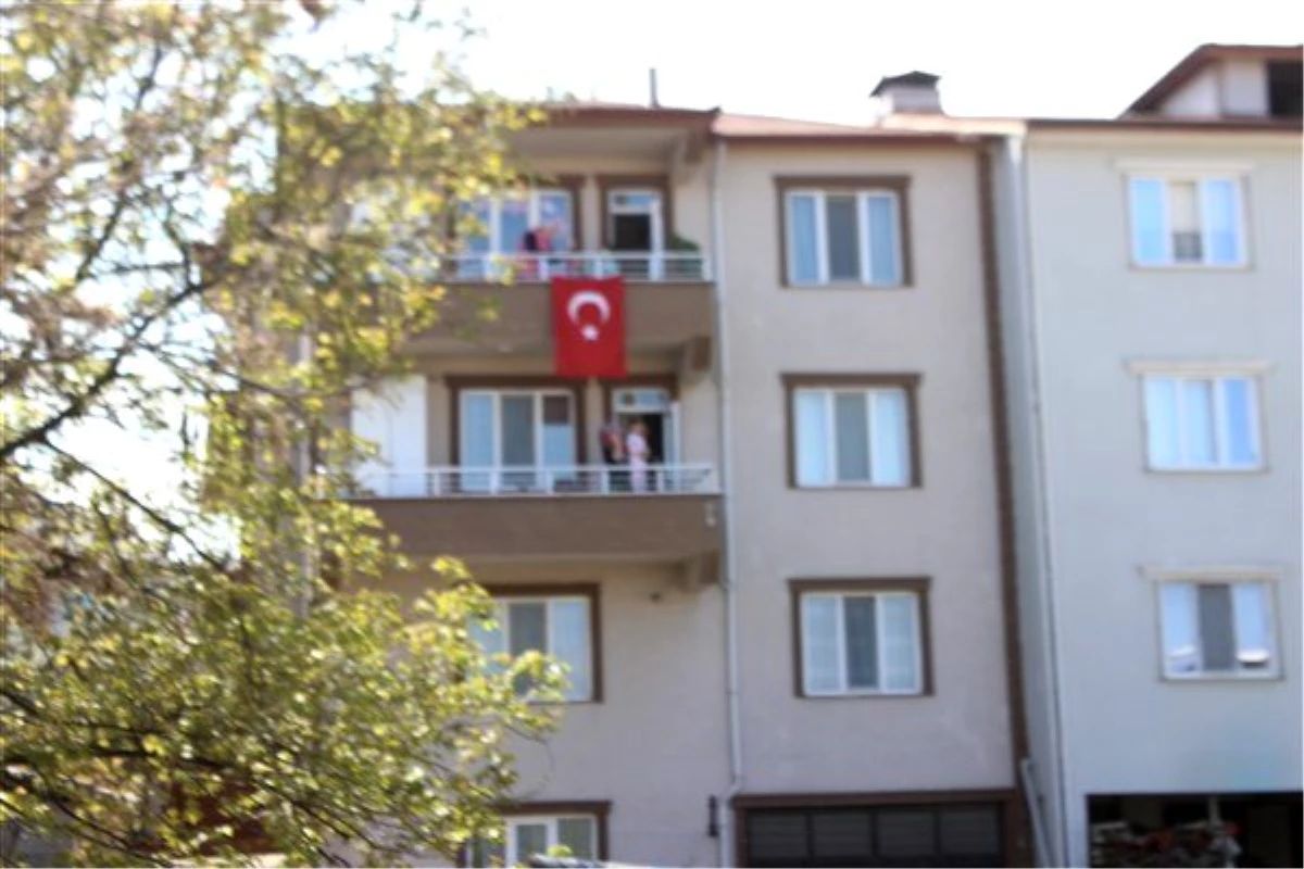 Osmaneli de saat 19.19\'da herkes balkonlara çıktı