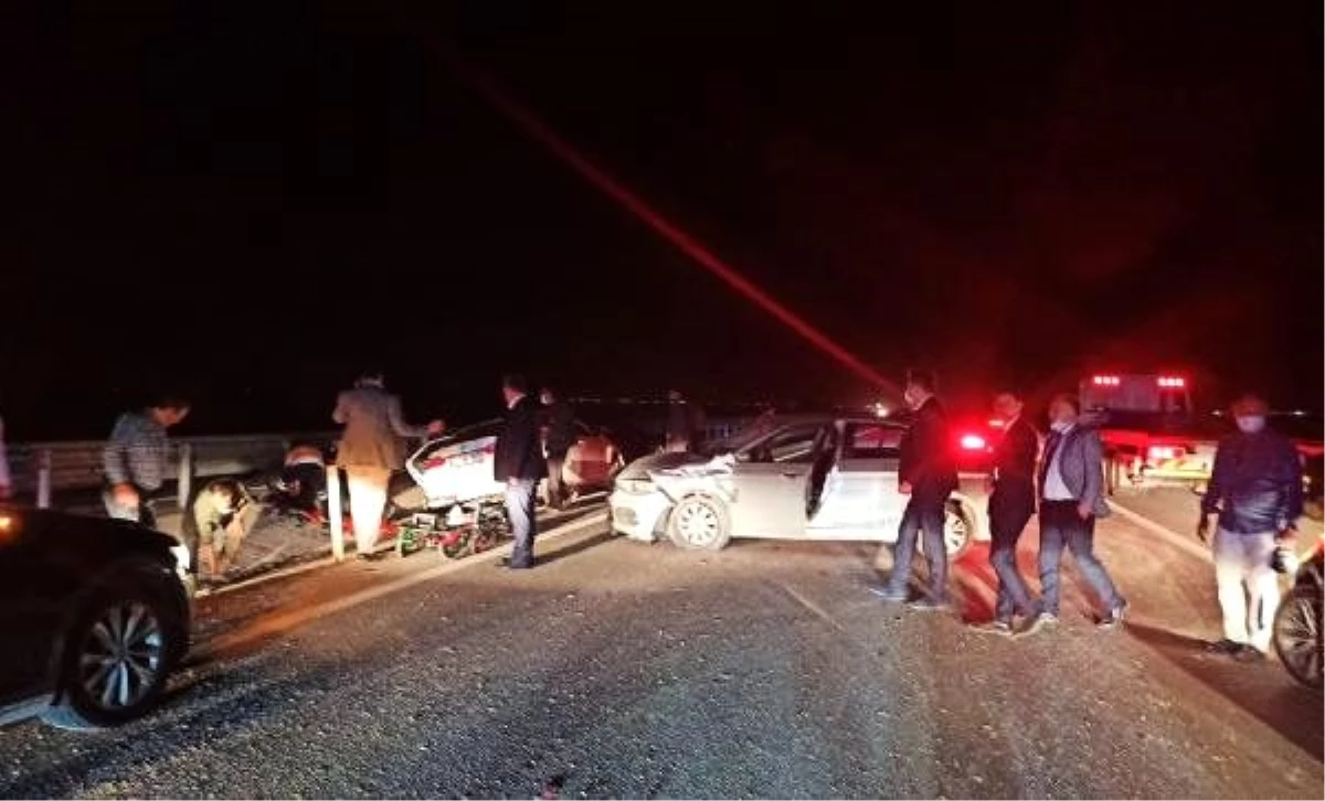 Bakan Karaismailoğlu\'nun konvoyunda zincirleme kaza: 4 yaralı