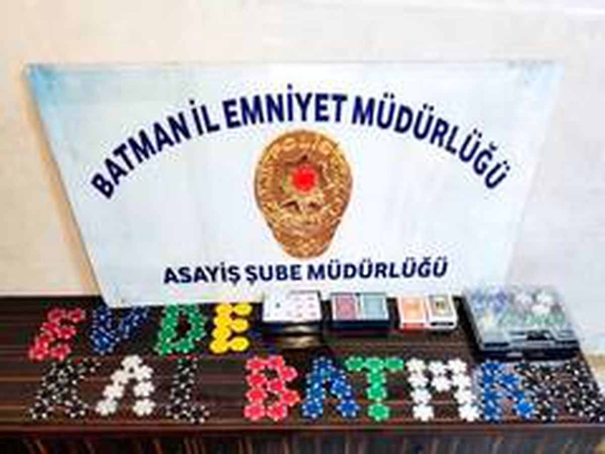 Batman\'da kumar operasyonu: Sosyal mesafeyi ihlal eden 12 kişiye 37 bin 800 lira ceza