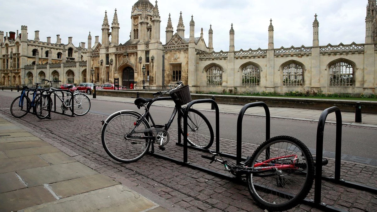 Cambridge Üniversitesi Önümüzdeki Sene Uzaktan Eğitim Uygulayacak