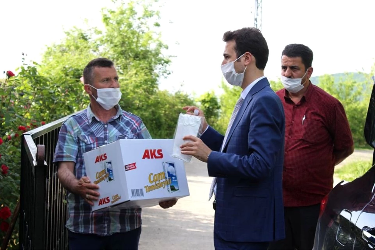 Cide Kaymakamlığı, 40 köye maske ve dezenfekten dağıtımını tamamladı