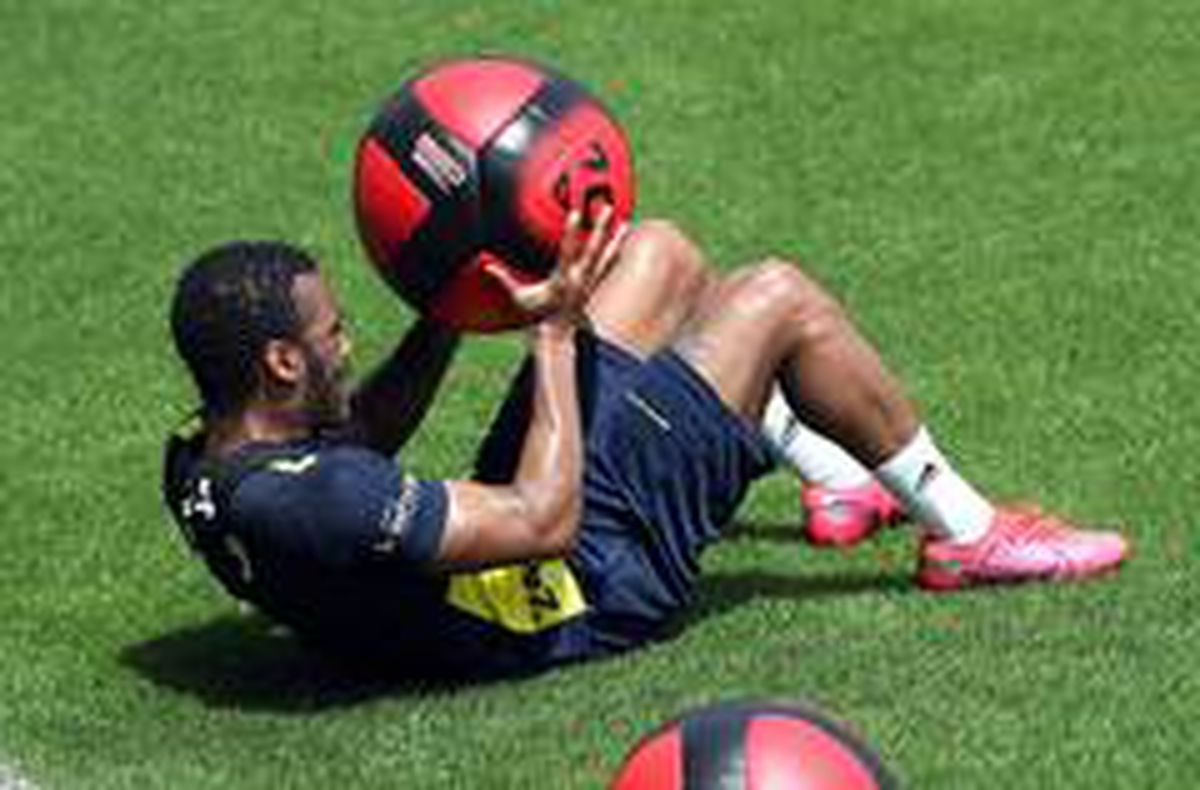 Fenerbahçe antrenmanlara başladı