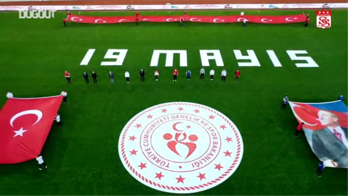 Sivasspor Stadyum\'unda 19 Mayıs Coşkusu