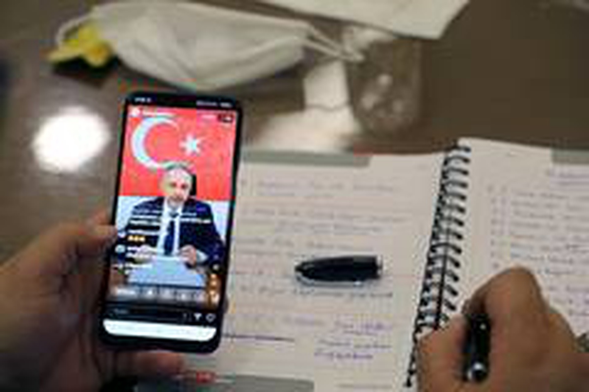 Talas\'ta \'Beyaz Masa Sosyal Medyada\' uygulaması devam ediyor