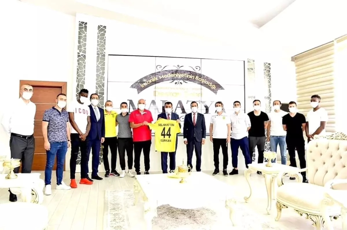 Yeni Malatyaspor\'dan Başkan Gürkan\'a teşekkür ziyareti