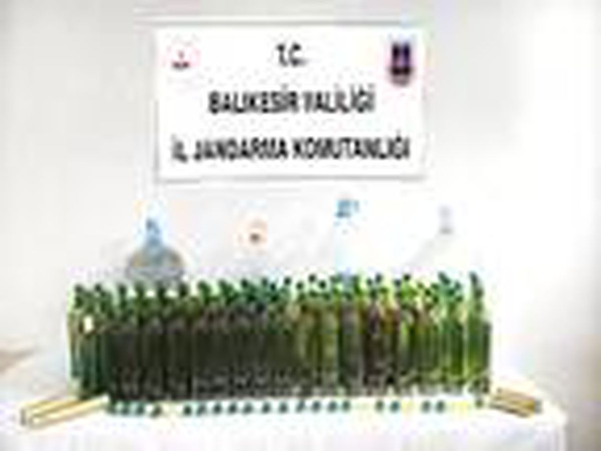 Balıkesir\'de sahte içki operasyonu: 3 gözaltı