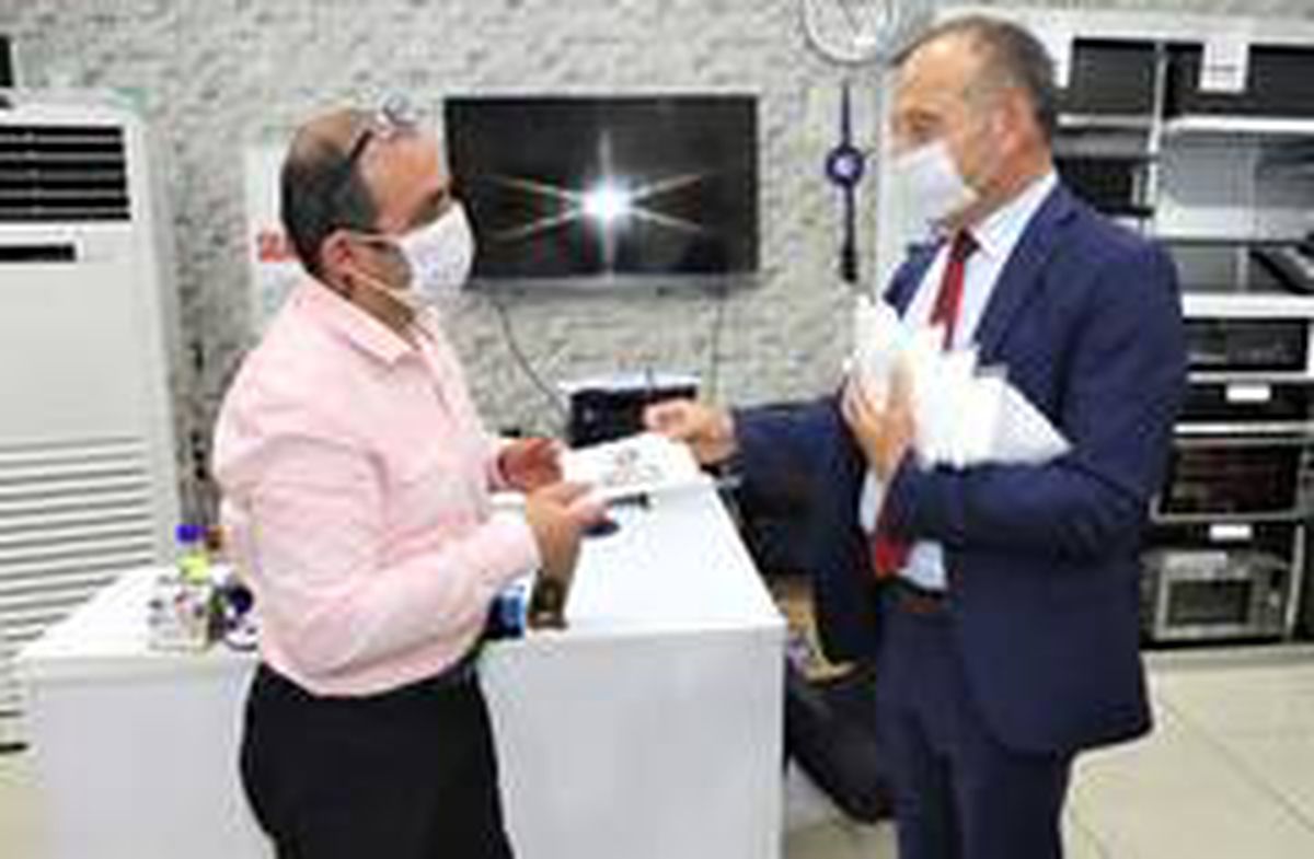 Başkan Akın\'dan Bayram tebriği ve maske hediyesi