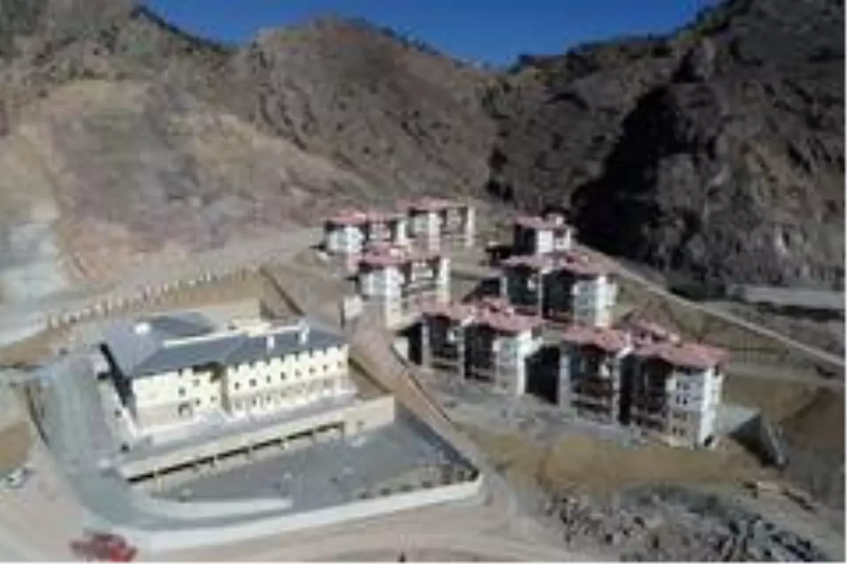 DSİ Genel Müdürü Vekili Yıldız: "Yeni Yusufeli mevcut ilçeden iki kat daha büyük olacak"