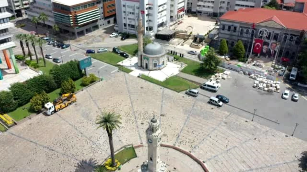 İzmir\'in tarihi camileri cemaatle buluşmaya hazırlanıyor