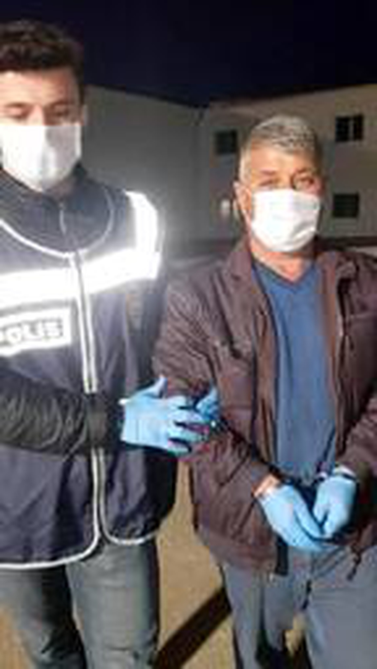 Kızını cinsel ilişkiye zorlayan anne ve sevgilisi mahkemede birbirlerini suçladı