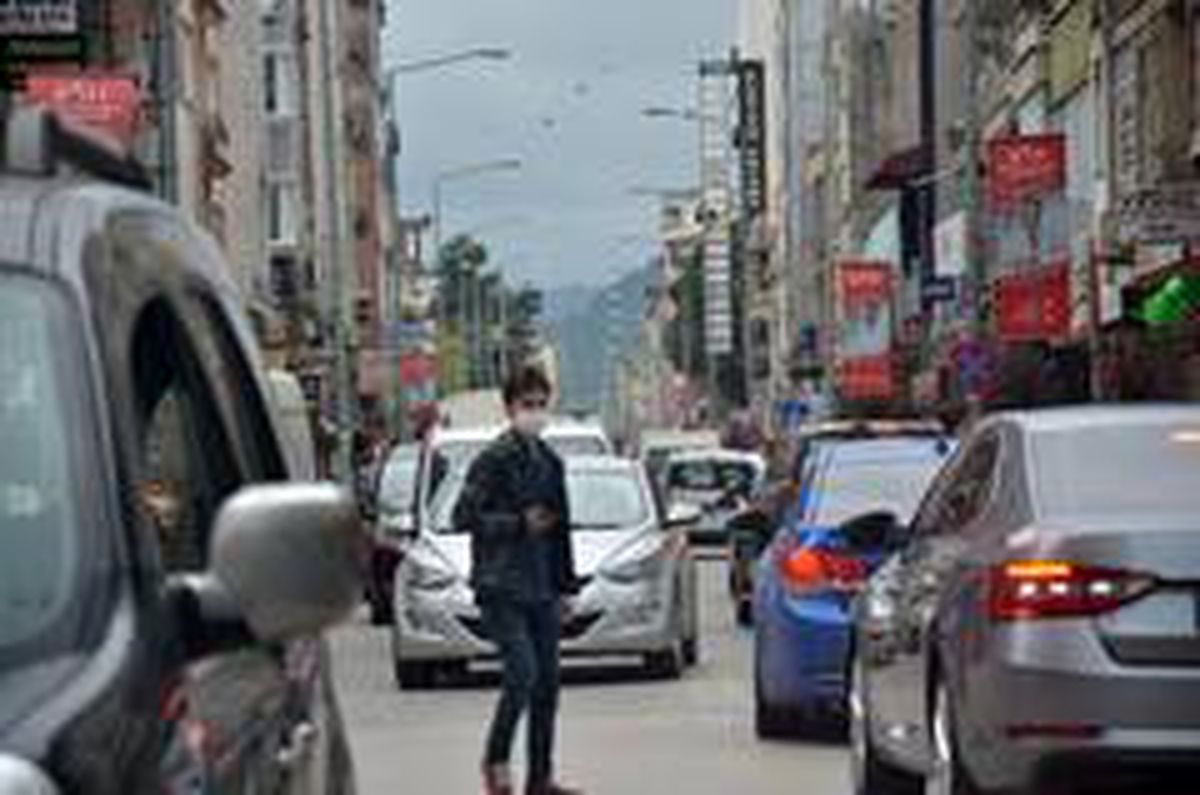 Ünye\'de trafik yoğunluğu