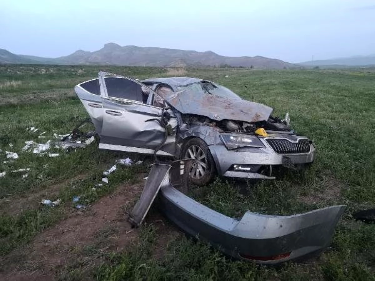AK Partili meclis üyesi aracın hurda yığınına döndüğü kazada yaşamını yitirdi