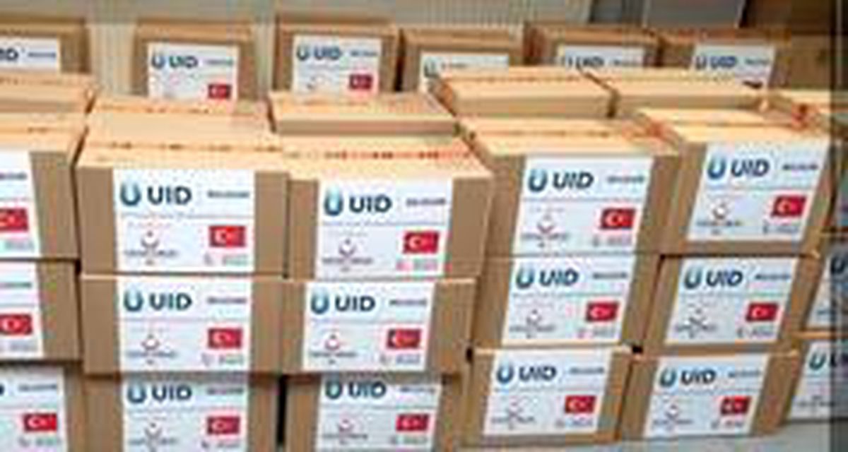 Belçika\'da kaderine terk edilen mültecilere YTB desteğiyle yardım eli uzandı