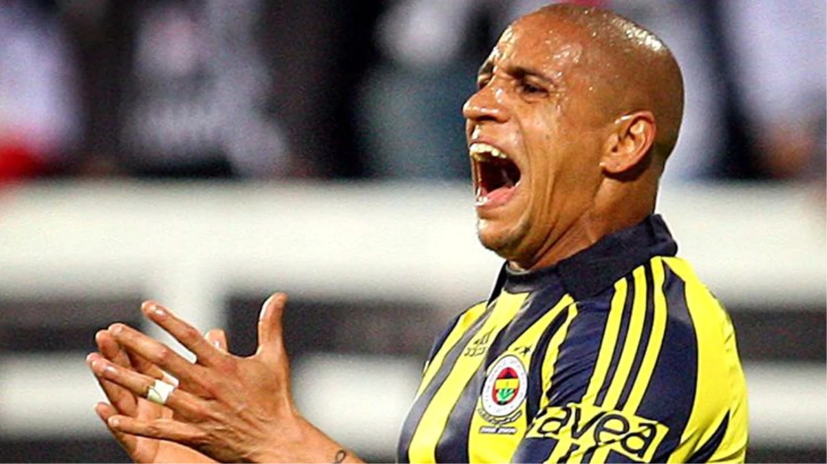 Fenerbahçe\'nin teknik direktörlük için Roberto Carlos\'la görüştüğü iddia edildi