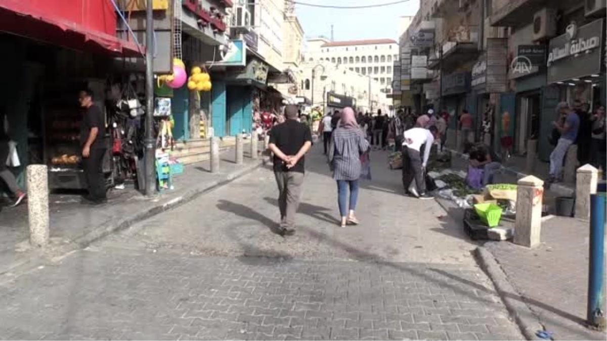 Filistin sokaklarındaki sakinlik ve piyasadaki durgunluk bayram havasını gölgeliyor