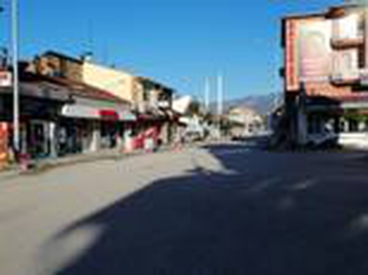 Kargı\'da cadde ve sokaklar bomboş kaldı