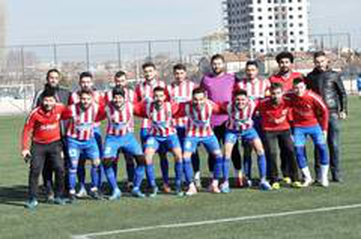 Kayseri Güneşspor antrenörü Kerim Çona: "Yeni sezonda hedefimiz şampiyonluk"