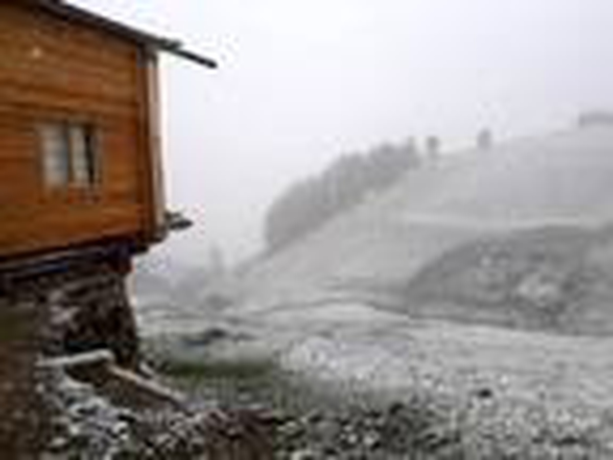 Rize\'nin yaylaları beyaza büründü