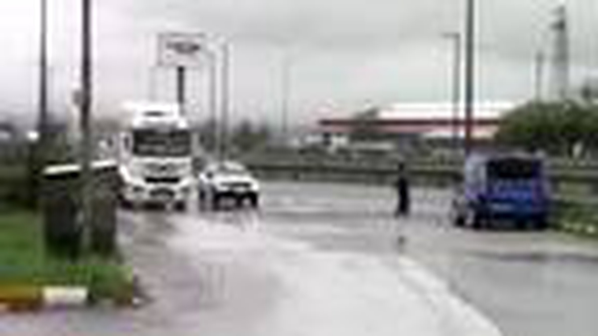 TIR\'ın taşıdığı otomobillerde rekor miktarda sıvılaştırılmış metamfetamin ele geçti