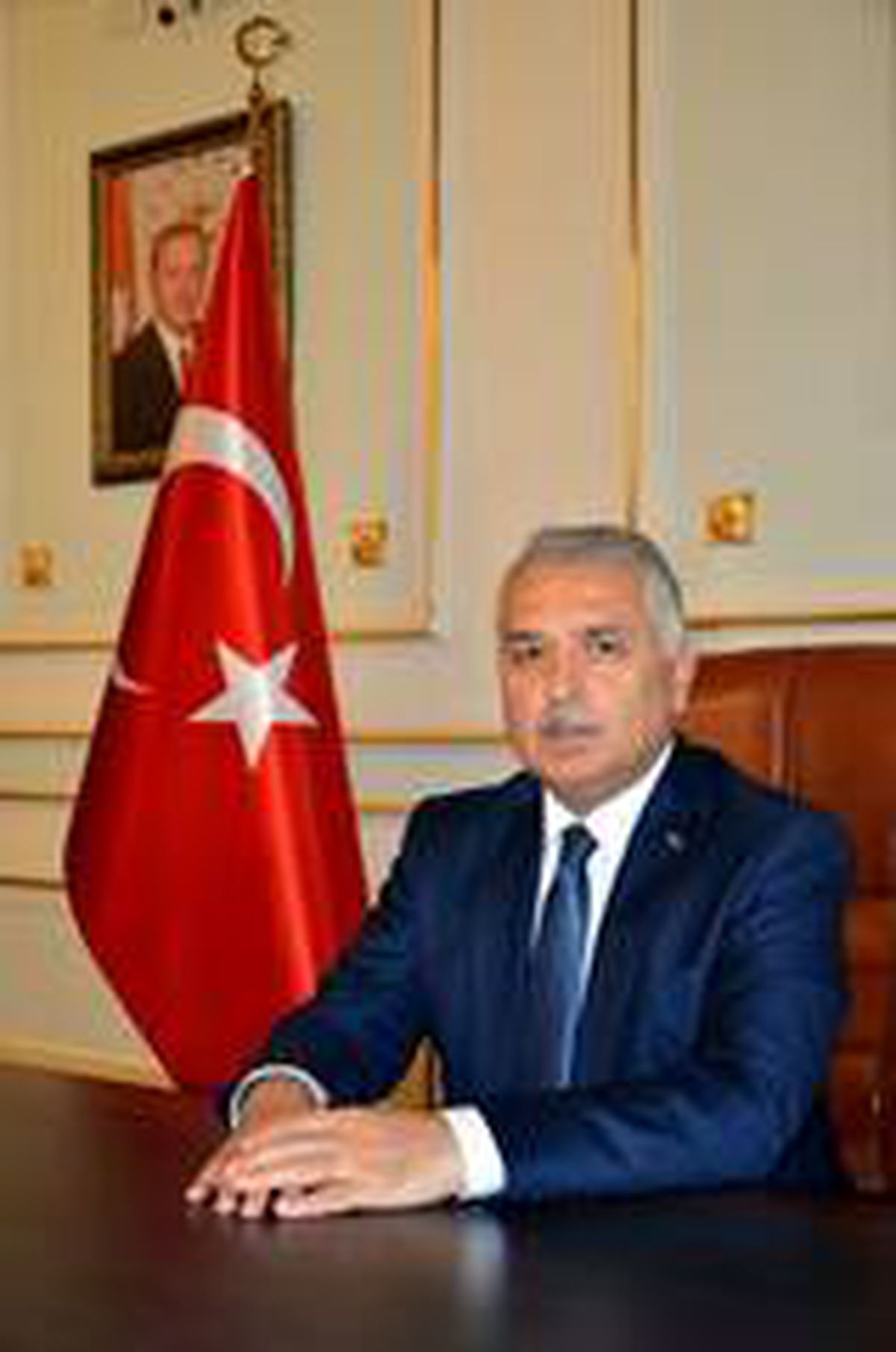 Vali Yıldırım\'dan bayram uyarısı: "Bu bayramı eski bayramlar gibi kutlarsak virüsün yayılma hızı...