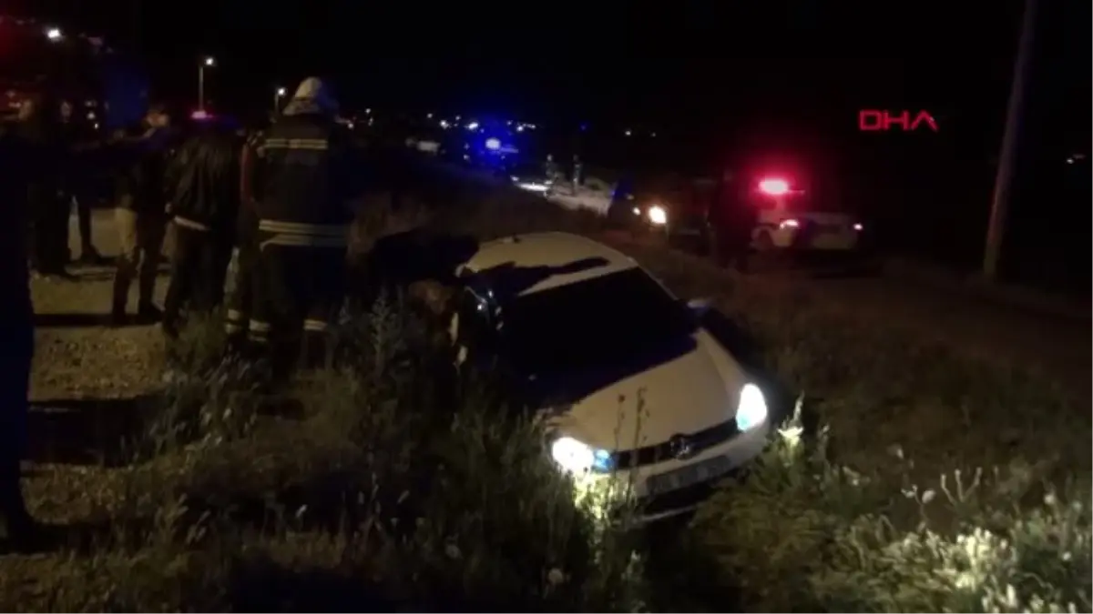 AKSARAY Polisin \'dur\' ihtarına uymadılar, otomobil kanala düşünce yakalandılar