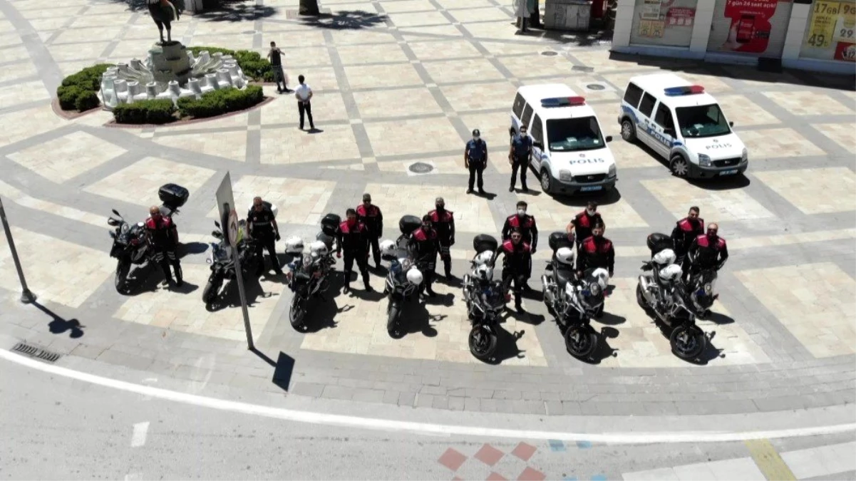 Denizli\'de motosikletli Yunus Timleri halkın bayramını böyle kutladı
