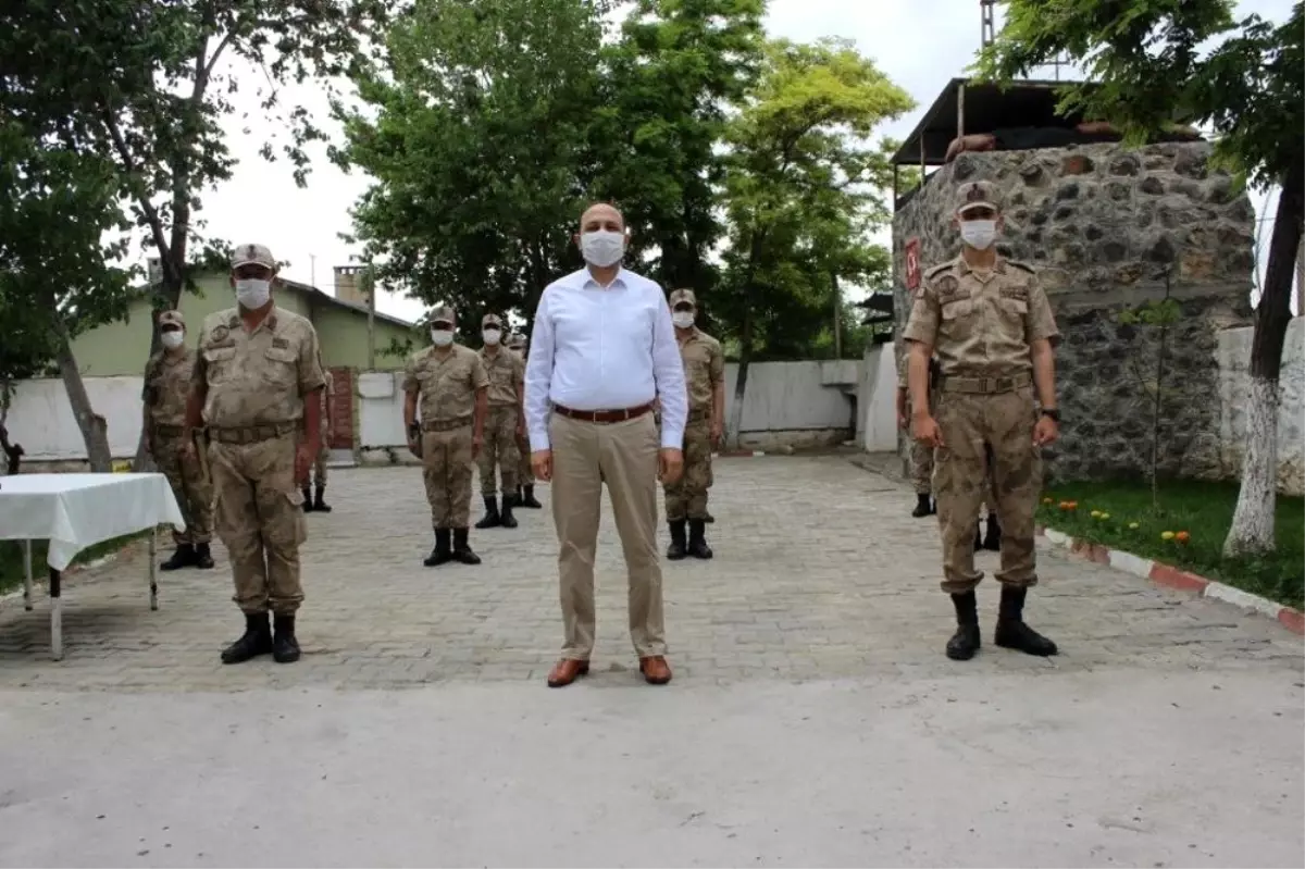 Kaymakam Lütfullah Göktaş, bayramlaşma ziyaretlerinde bulundu