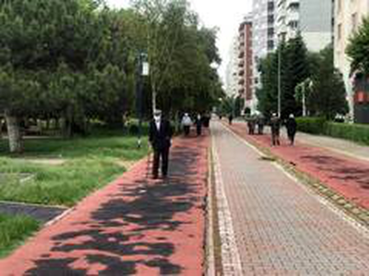 Kayseri\'de 65 yaş üstü vatandaşlar, izinlerinde parklara akın etti