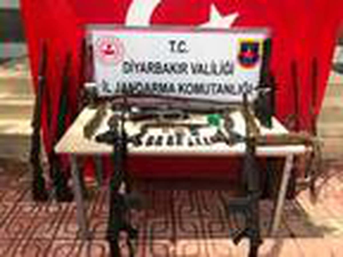 Oğlu gözü önünde öldürülen anne kalbine yenik düştü
