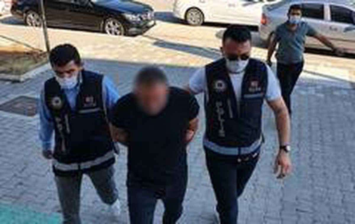 Çeşme\'de 2 kişiyi yaralayan avukat tutuklandı