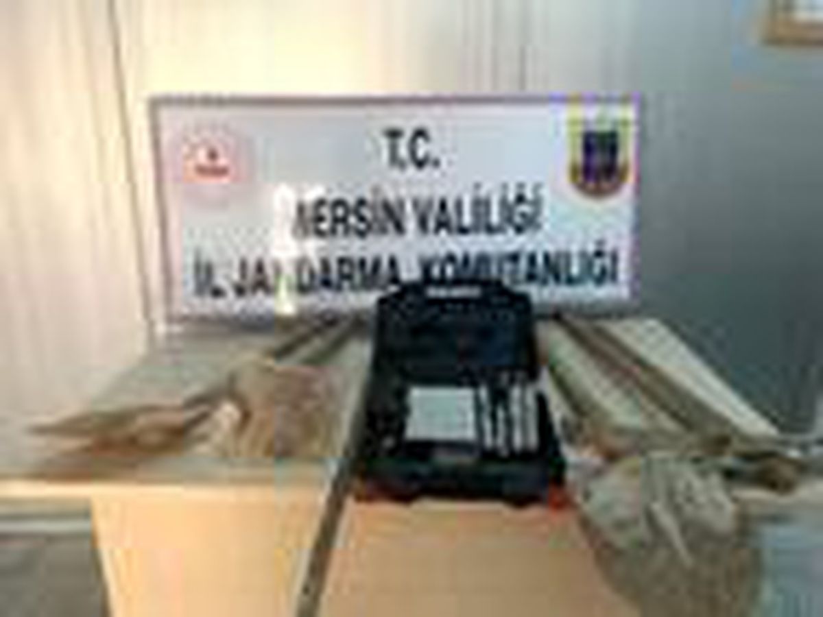 Mersin\'de kaçak kazıya suçüstü