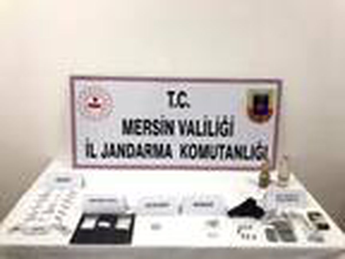 Mersin\'de uyuşturucu satıcıları ve kullanıcılarına gözaltı