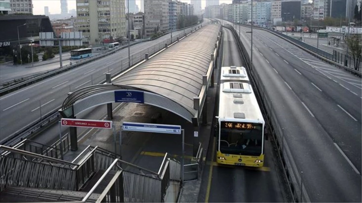 Sağlık çalışanları, toplu ulaşım ve İSPARK\'tan 3 ay daha ücretsiz yararlanabilecek