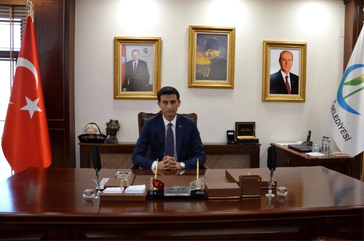 Başkan Bıyık\'tan eski Gümrük Bakanı Sazak\'ı anma mesajı