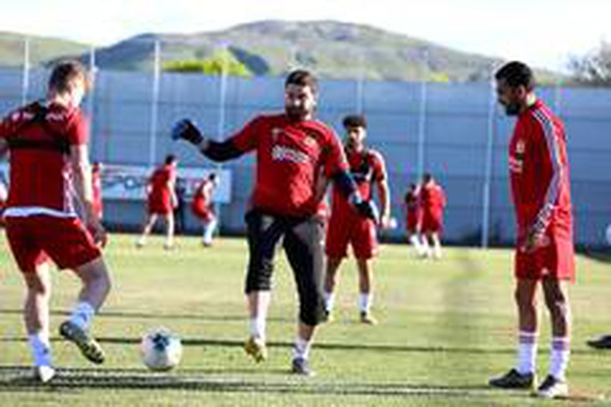 Sivasspor günü çift idmanla tamamladı