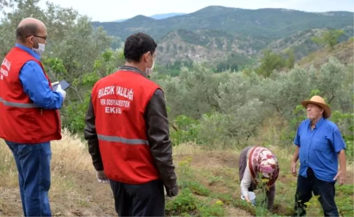 Vali, "büyükleriyle görüntülü bayramlaşma" isteyen çocukların talebini yerine getirdi