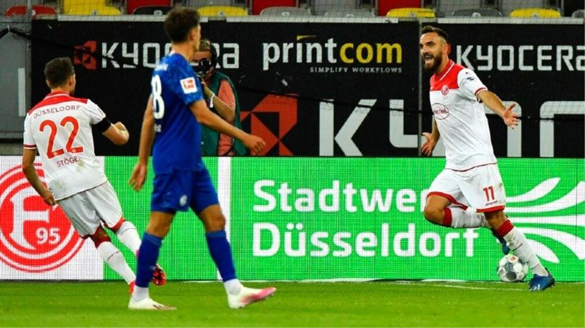 Düsseldorf, Kenan Karaman\'ın golüyle Ozan Kabak\'lı Schalke\'yi 2-1 yendi